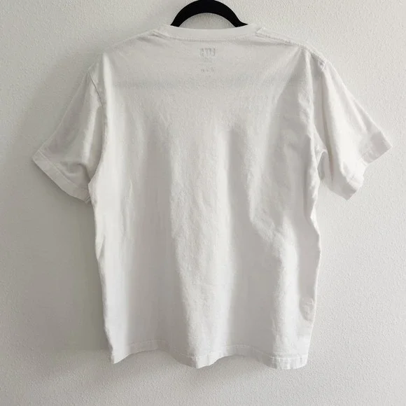 UNIQLO Disney Mickey Mouse Graphic T Shirt White UT Graphic Tee Men's Large - Picture 3 of 10